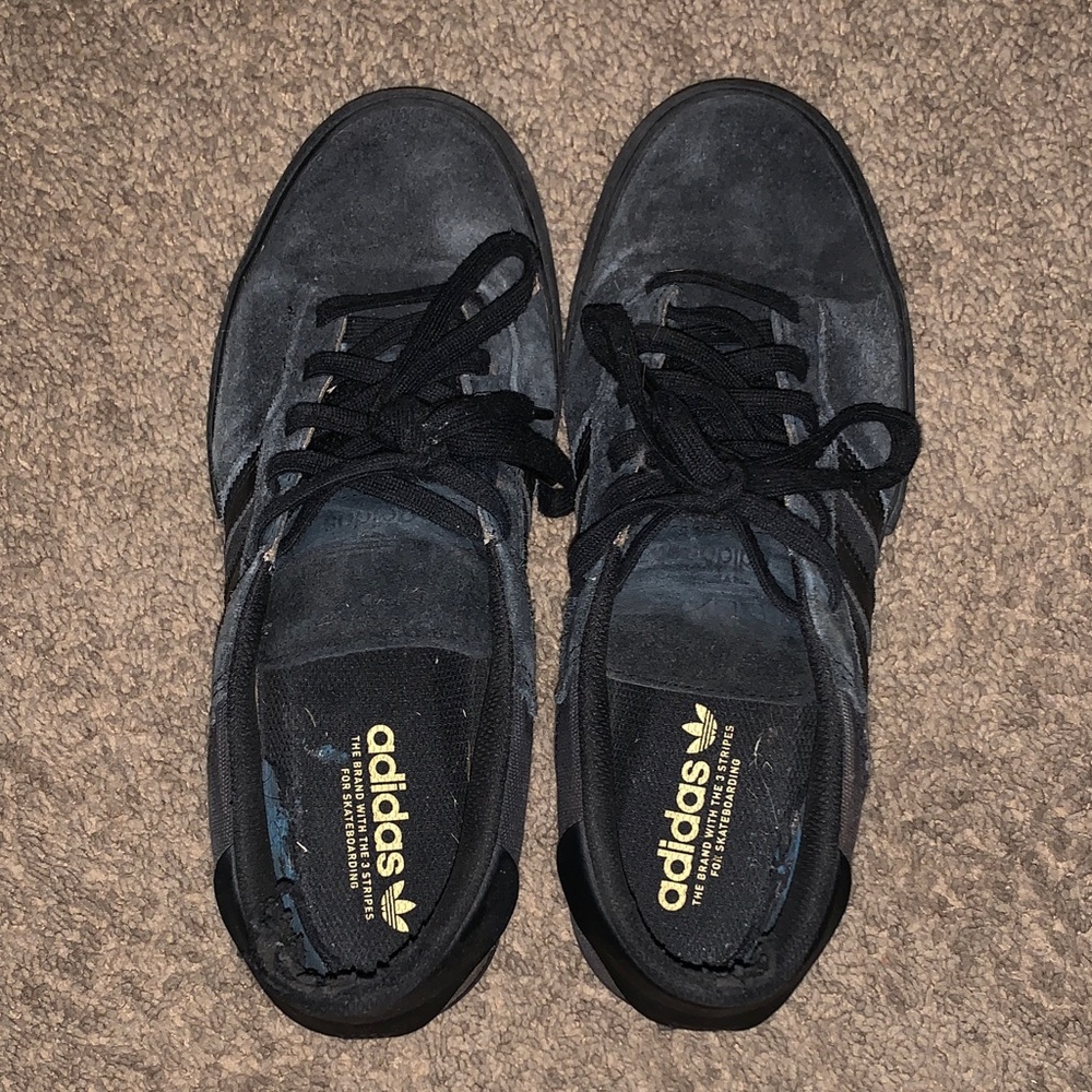 Adidas Men's Dark Gray Suede Sneakers